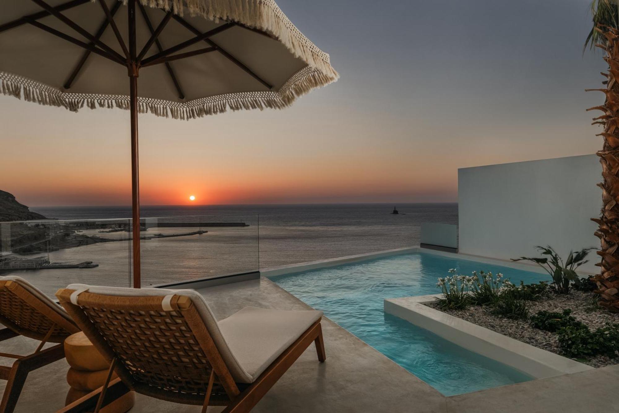 Golden Vista, Beachfront Suites By Explore Andros Exterior photo